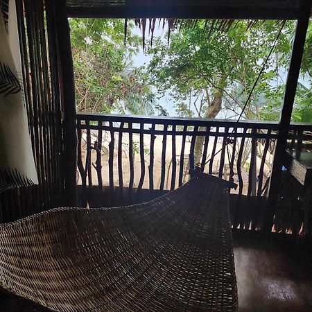 Backpackers Island El Nido Hotell Exteriör bild
